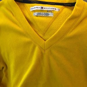 ❤️ Tommy Hilifiger VNeck Sweater